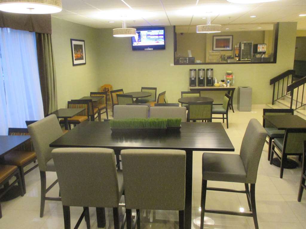 Western O'hare/elk Grove Hotel