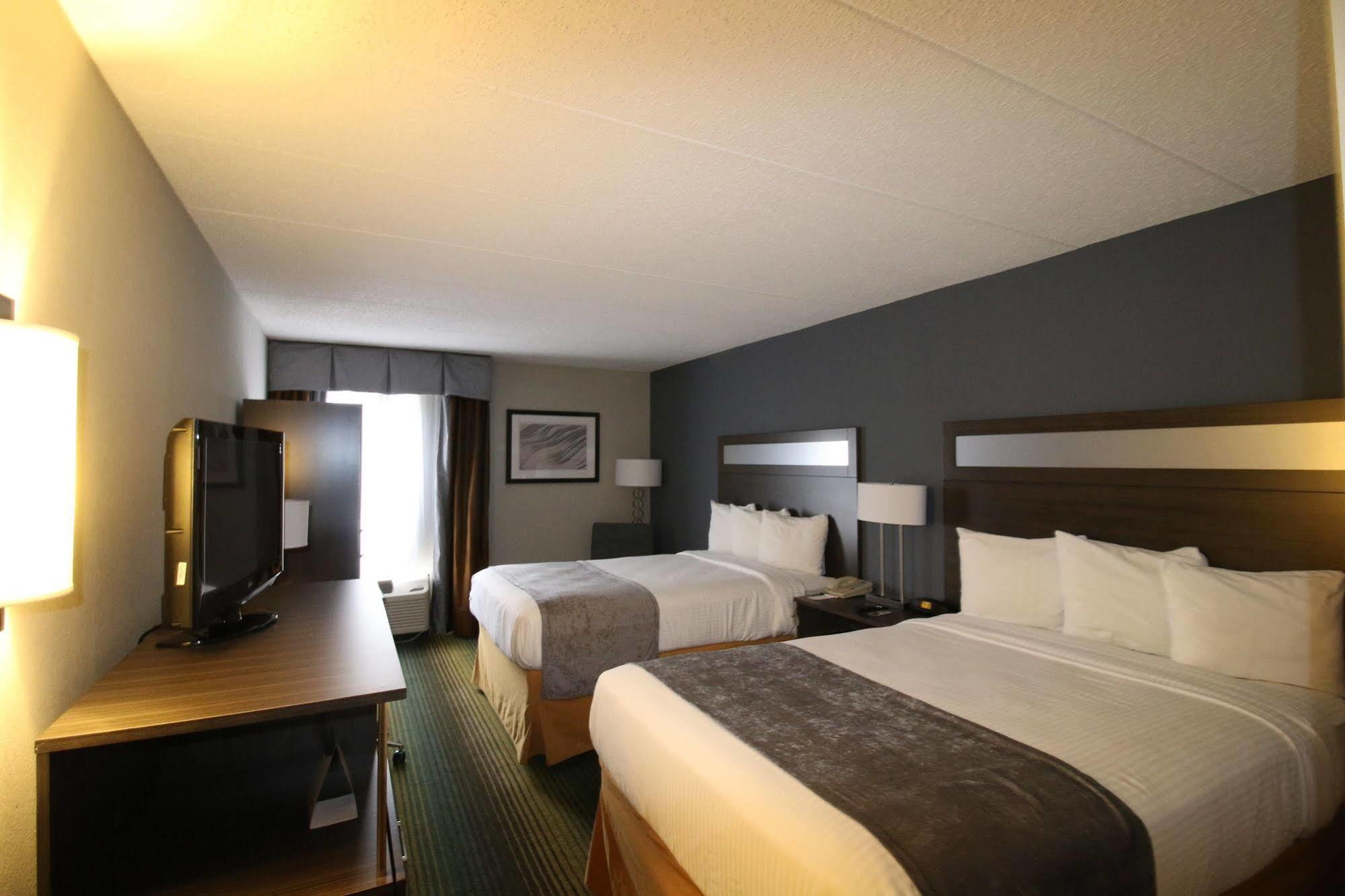 Best Western O'hare/elk Grove Hotel 3*